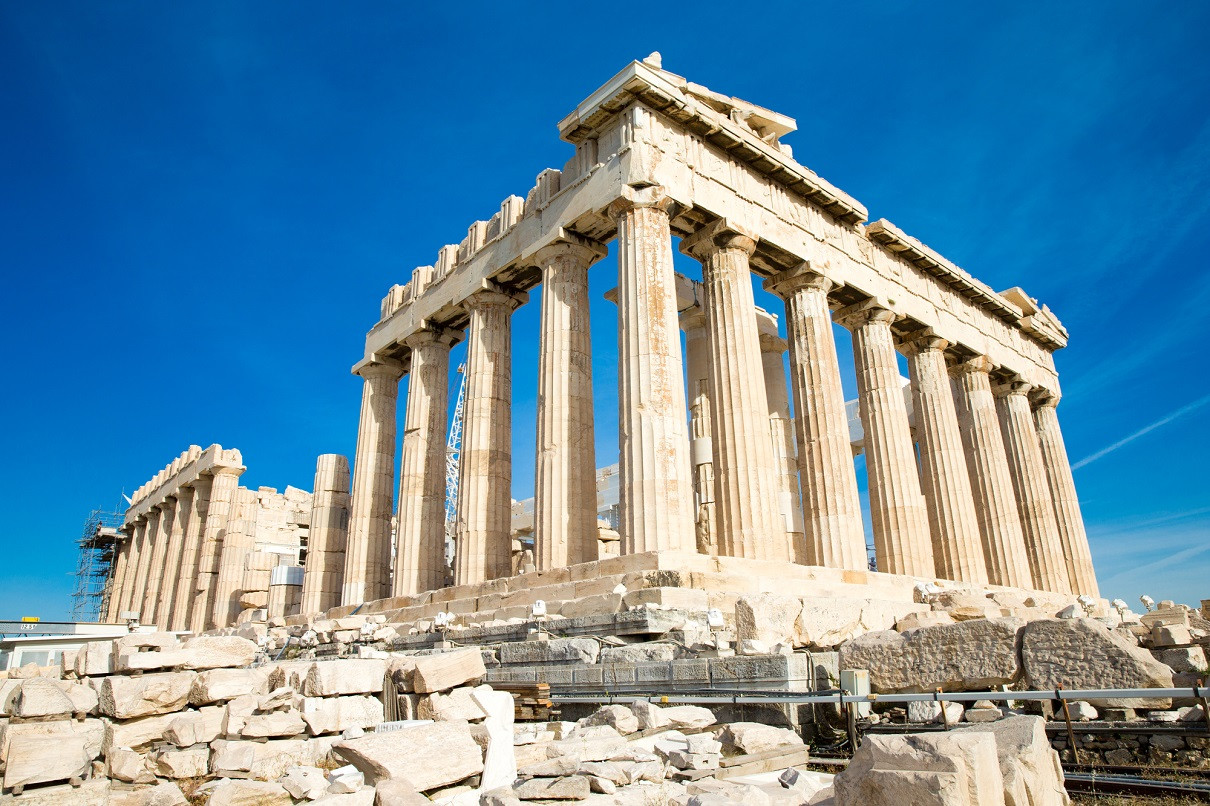 Prise électrique en Grèce : Le guide complet pour tout comprendre